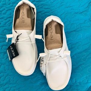 Hey Dude Wendy shoes